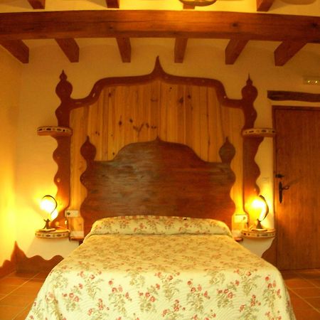 Posada Del Rio Carbo Villahermosa del Río Esterno foto